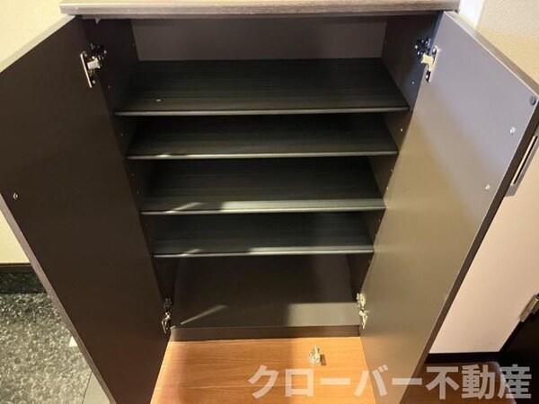 収納(収納)