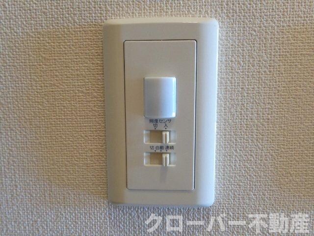 物件内観写真24　(人感センサー)