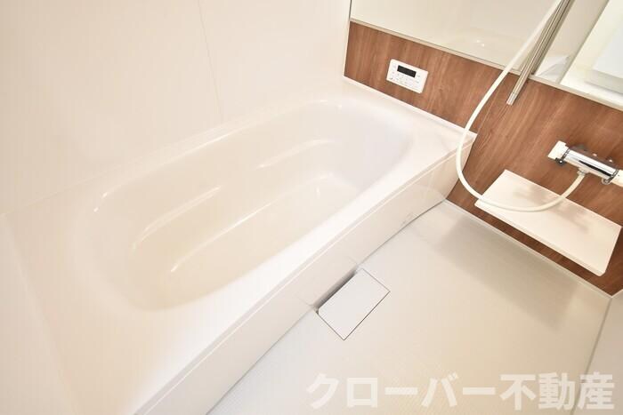 物件内観写真8　(浴室)