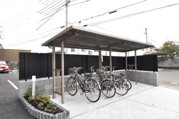 物件内観写真21　(駐輪場)