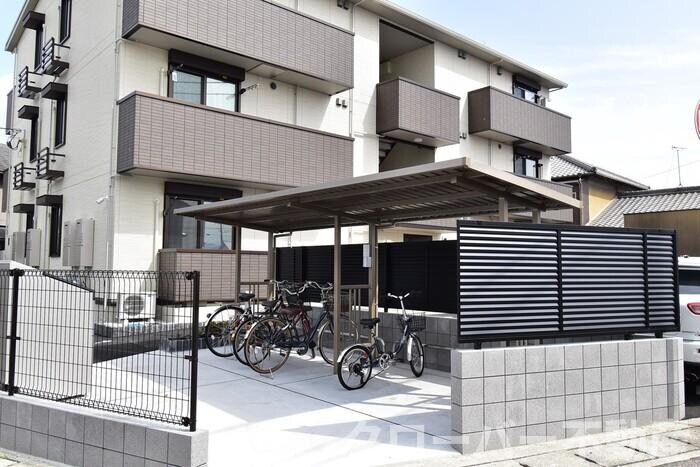 物件内観写真24　(駐輪場)