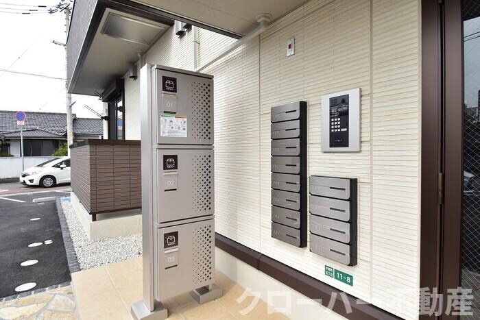 物件内観写真26　(オートロック・郵便ポスト・宅配ボックス)