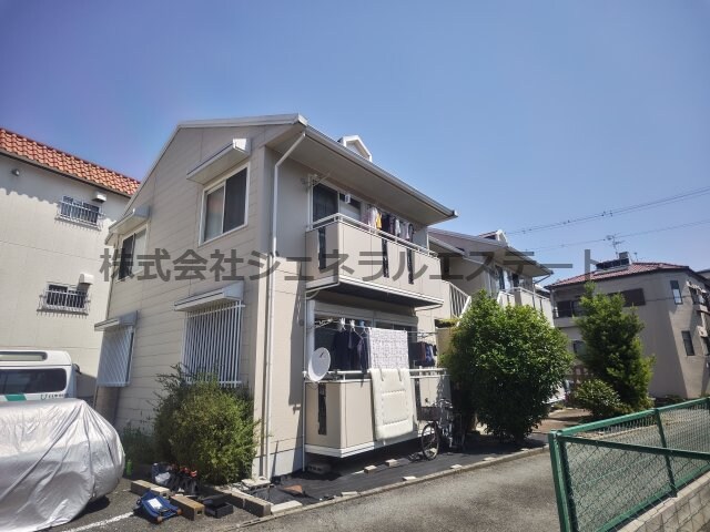 プレジールⅢの物件外観写真