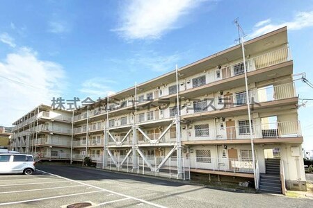 ビレッジハウス私部2号棟外観写真