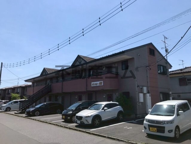 物件外観写真1　(きれいな外観♪)