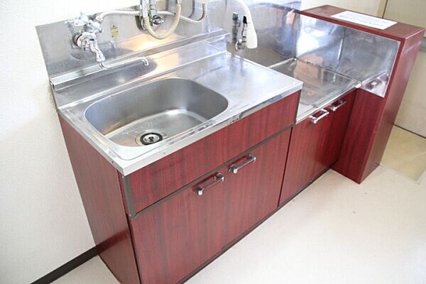 物件内観写真9　(きれいなキッチンです)