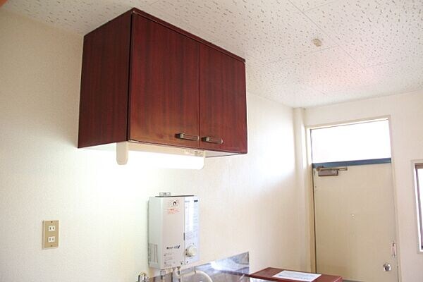 物件内観写真10　(お料理しやすいキッチンです)