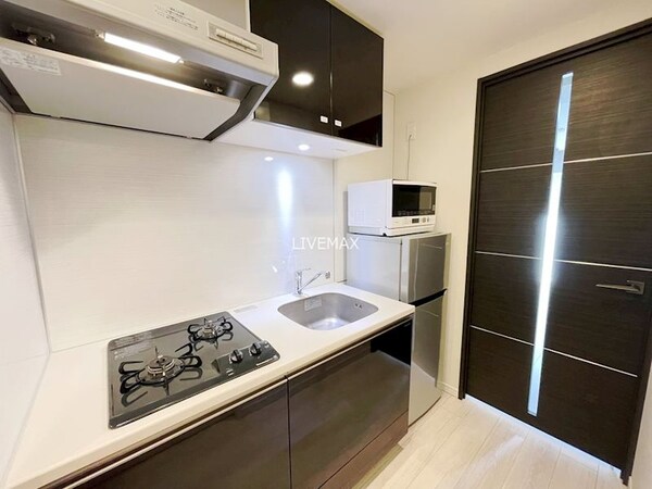 キッチン(写真は反転の間取りです)