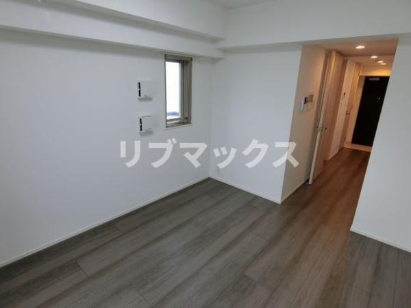 内装他
