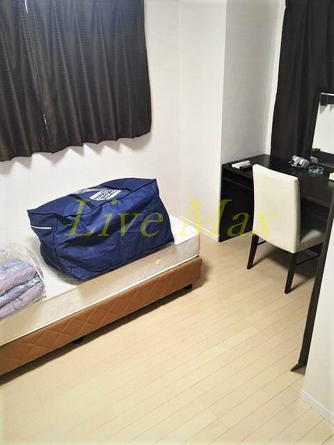 物件内観写真4　(家具家電一式付き)