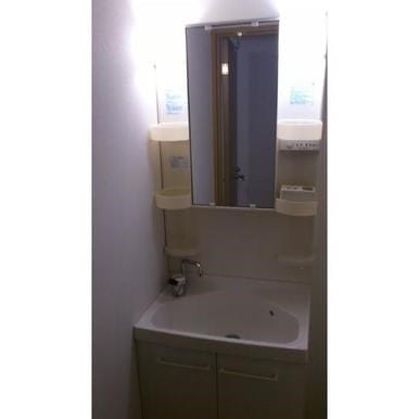 物件内観写真12　(別号室参照写真)