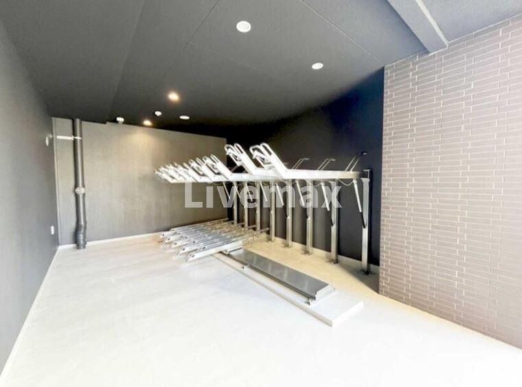 物件外観写真2　(家具家電付き)