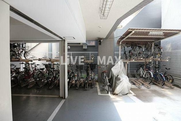駐車場(駐輪場)