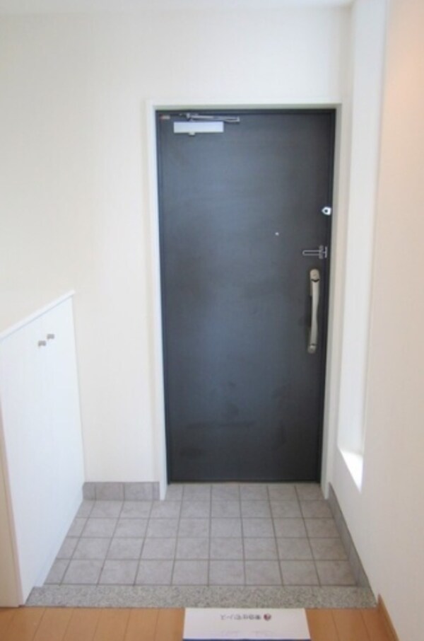 玄関(別号室参考写真)