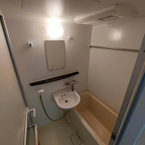 物件内観写真14　(リノベーション実施前)