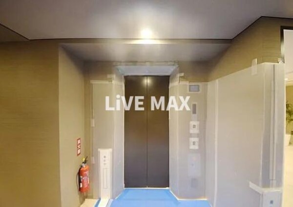 ロビー・ラウンジ