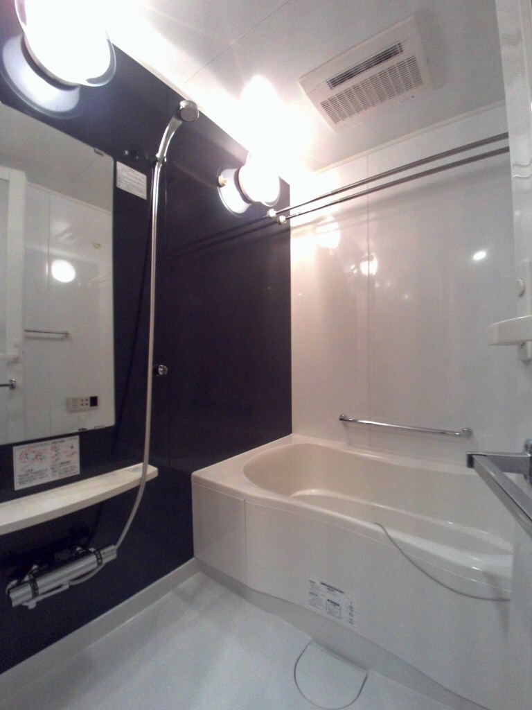 物件内観写真6　(別号室参考写真)