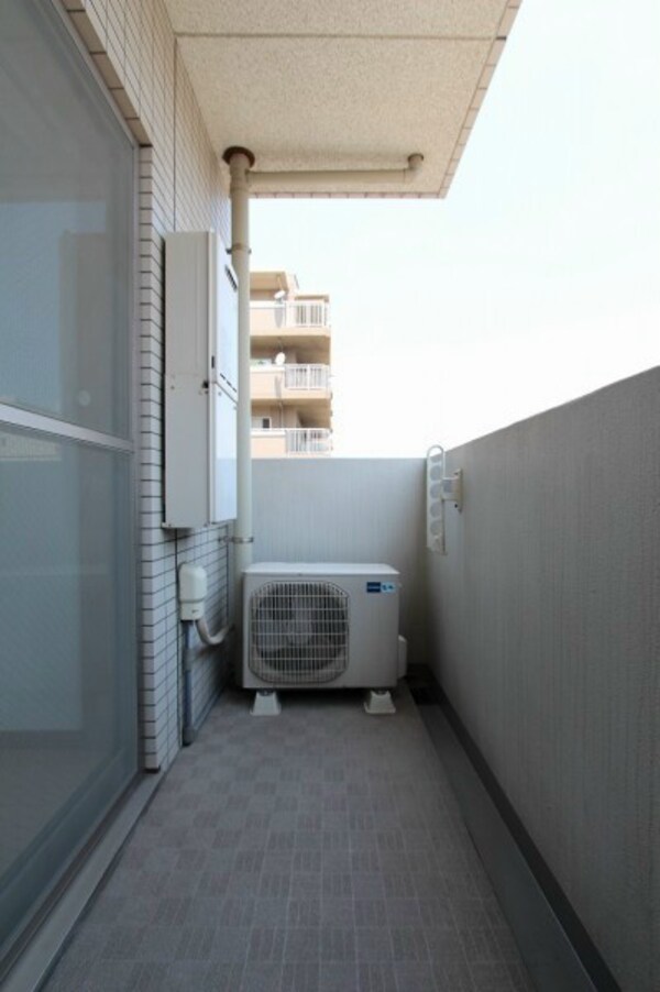 バルコニー(家電・家具が1式揃っております。)