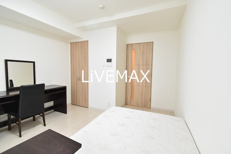 物件内観写真7　(別号室参照写真)