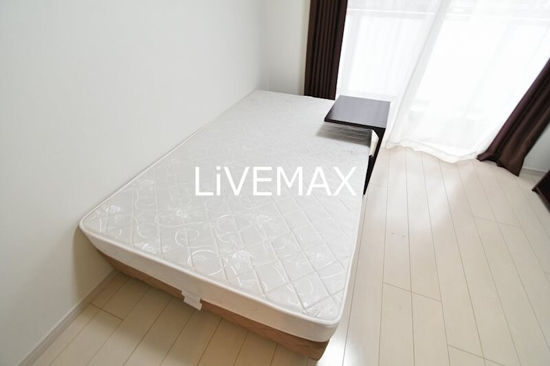 物件内観写真21　(別号室参照写真)