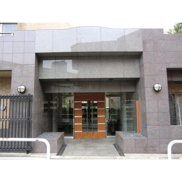 エントランス(★《見学予約受け付け中》設備充実のハイグレード賃貸マンション)