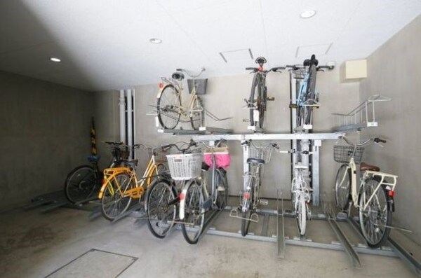 駐車場(駐輪場)