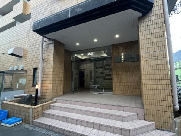 エントランス(別号室参考写真)