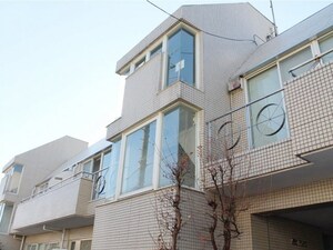 ISOフラット外観写真