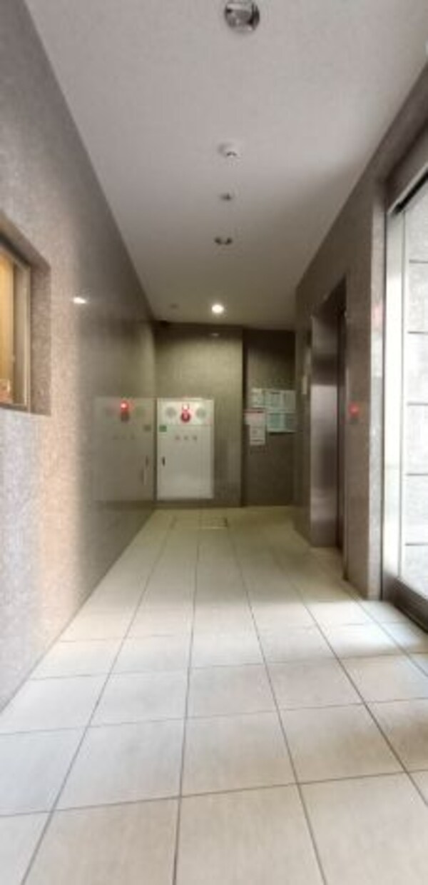 ロビー・ラウンジ