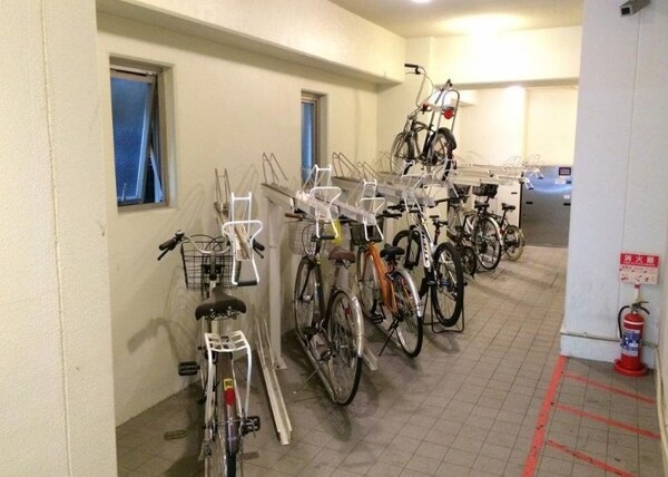 駐車場(駐輪場)