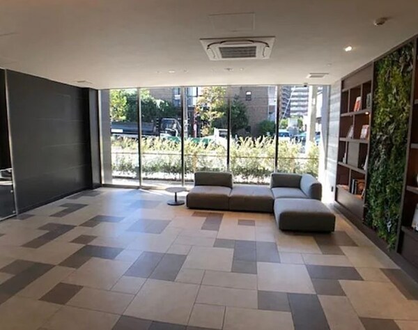 ロビー・ラウンジ