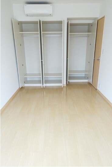 物件内観写真8　(別号室参考写真)