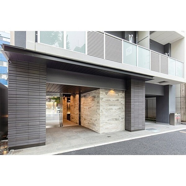 エントランス(◆山手線『神田』駅徒歩5分の分譲型賃貸マンション◆)