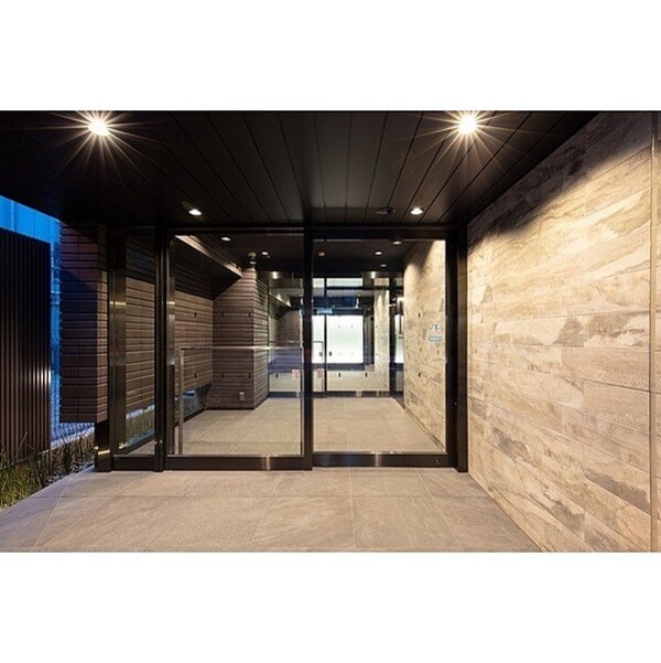 エントランス(◆モニター付きオートロック・宅配ボックス・2口ガスキッチン・)