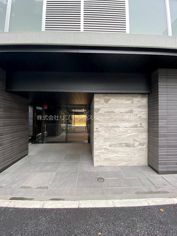 エントランス(◆山手線『神田』駅徒歩5分の分譲型賃貸マンション◆)