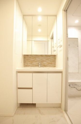 物件内観写真10　(別号室参考写真)