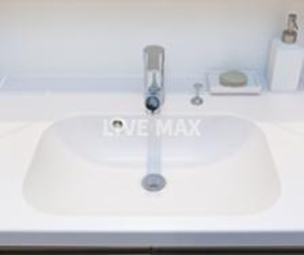 独立洗面台(※同シリーズ物件参考写真使用。)