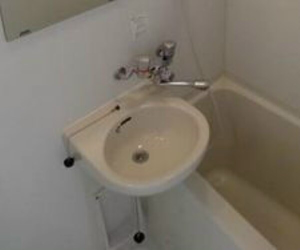 洗面・脱衣所(★《見学予約受け付け中》設備充実の賃貸マンションです。お気軽)