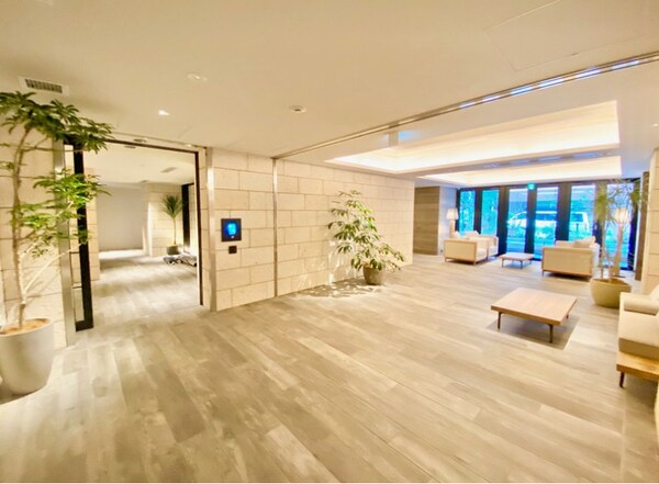 ロビー・ラウンジ