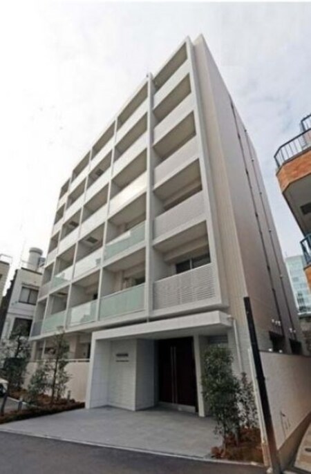 ＮＩＫＫＯ　ＡＰＡＲＴＭＥＮＴ　ＨＯＵＳＥ外観写真