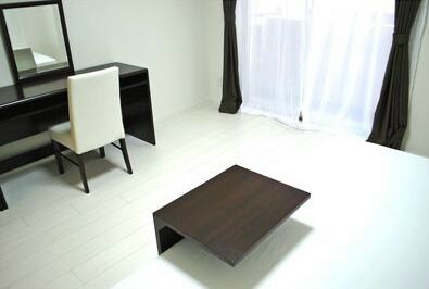 物件内観写真8　(別号室参照写真)