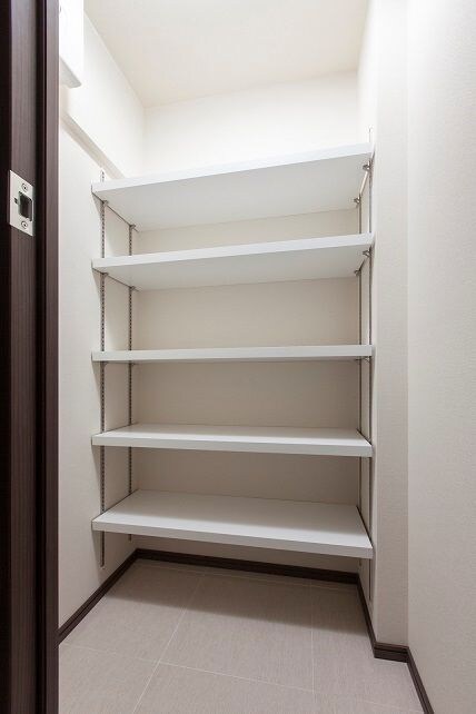 物件内観写真9　(別号室参考写真)