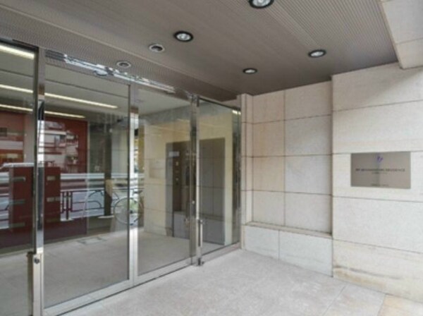 エントランス(★《見学予約受け付け中》設備充実のハイグレード賃貸マンション)