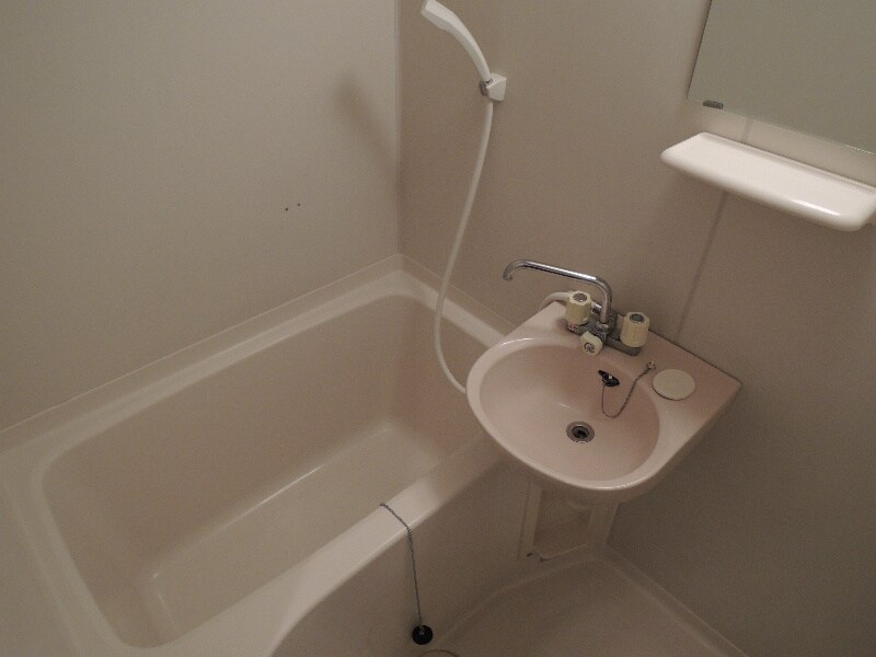物件内観写真6　(風呂)