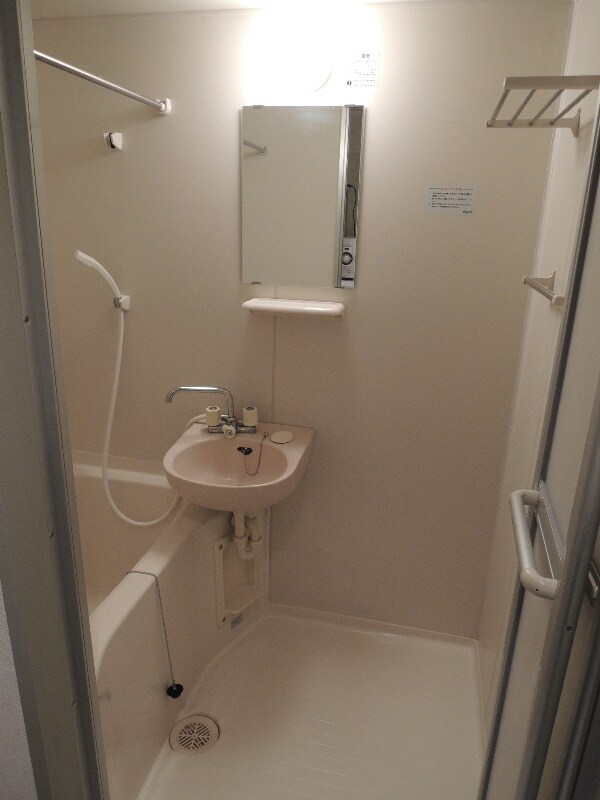 物件内観写真10　(風呂)
