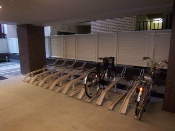 駐車場(駐輪場)