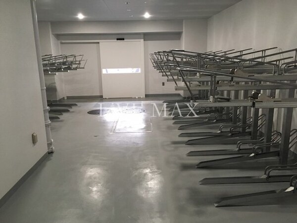 駐車場(駐輪場)