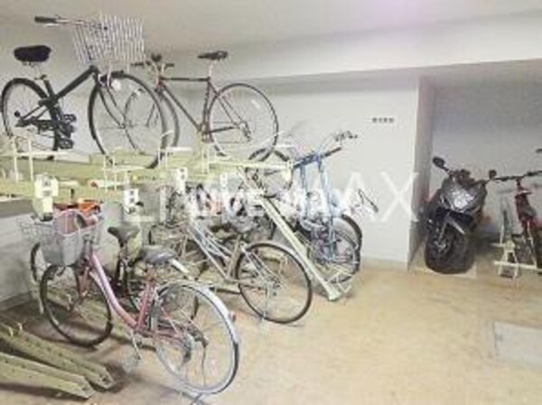 駐車場(駐輪場)