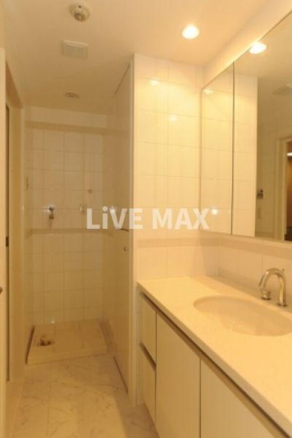 洗面・脱衣所(別号室参考写真)