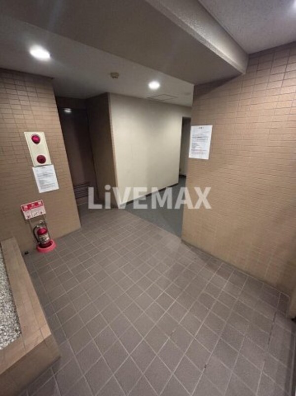 ロビー・ラウンジ